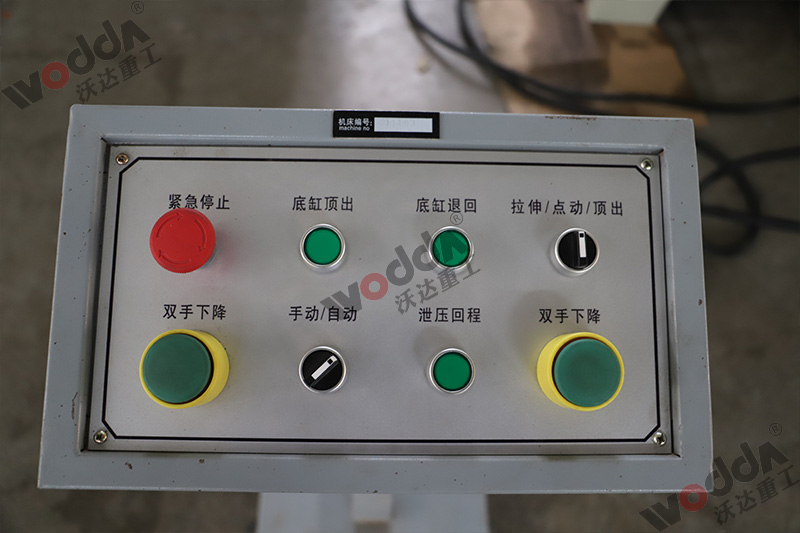 800噸塑料托盤液壓機 800噸塑料托盤液壓機