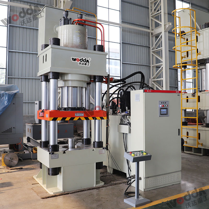 500噸熱模鍛液壓機 500噸熱模鍛液壓機