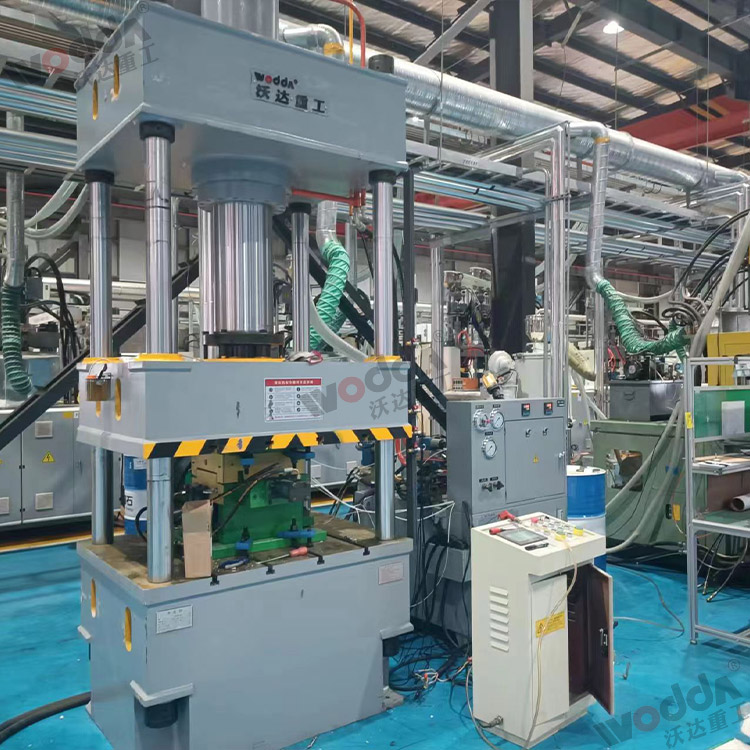 200噸液壓機模壓SMC高壓線絕緣子 200噸液壓機模壓SMC高壓線絕緣子