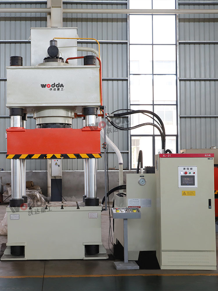 500噸伺服四柱液壓機 500噸伺服四柱液壓機