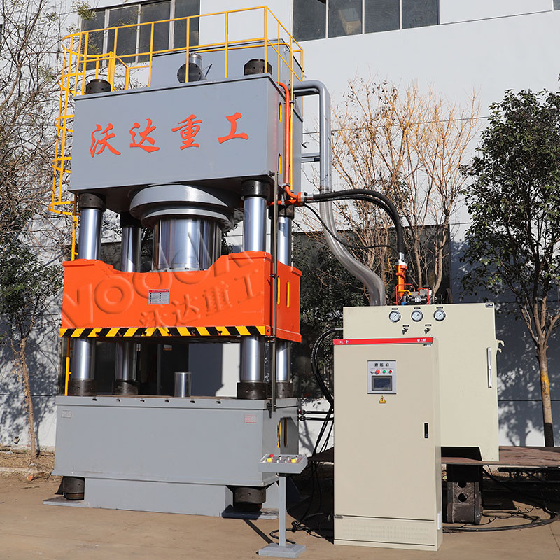 1000噸液壓(yā)機-1000噸三(sān)梁四柱(zhu)液壓機(ji)