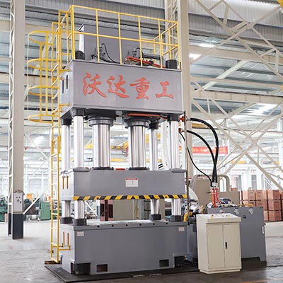 九腳托盤(pan)熱壓成型液壓(yā)機_800噸四柱液壓(yā)機